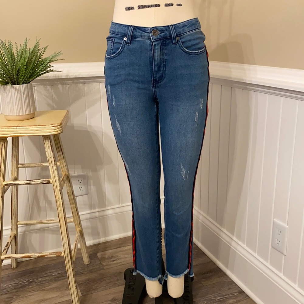 - Tribal jeans  skinny jeans raw hem with red stripe
